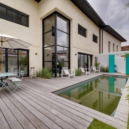 Spacious Bordeaux Family Home With Swimming Pool エクステリア 写真