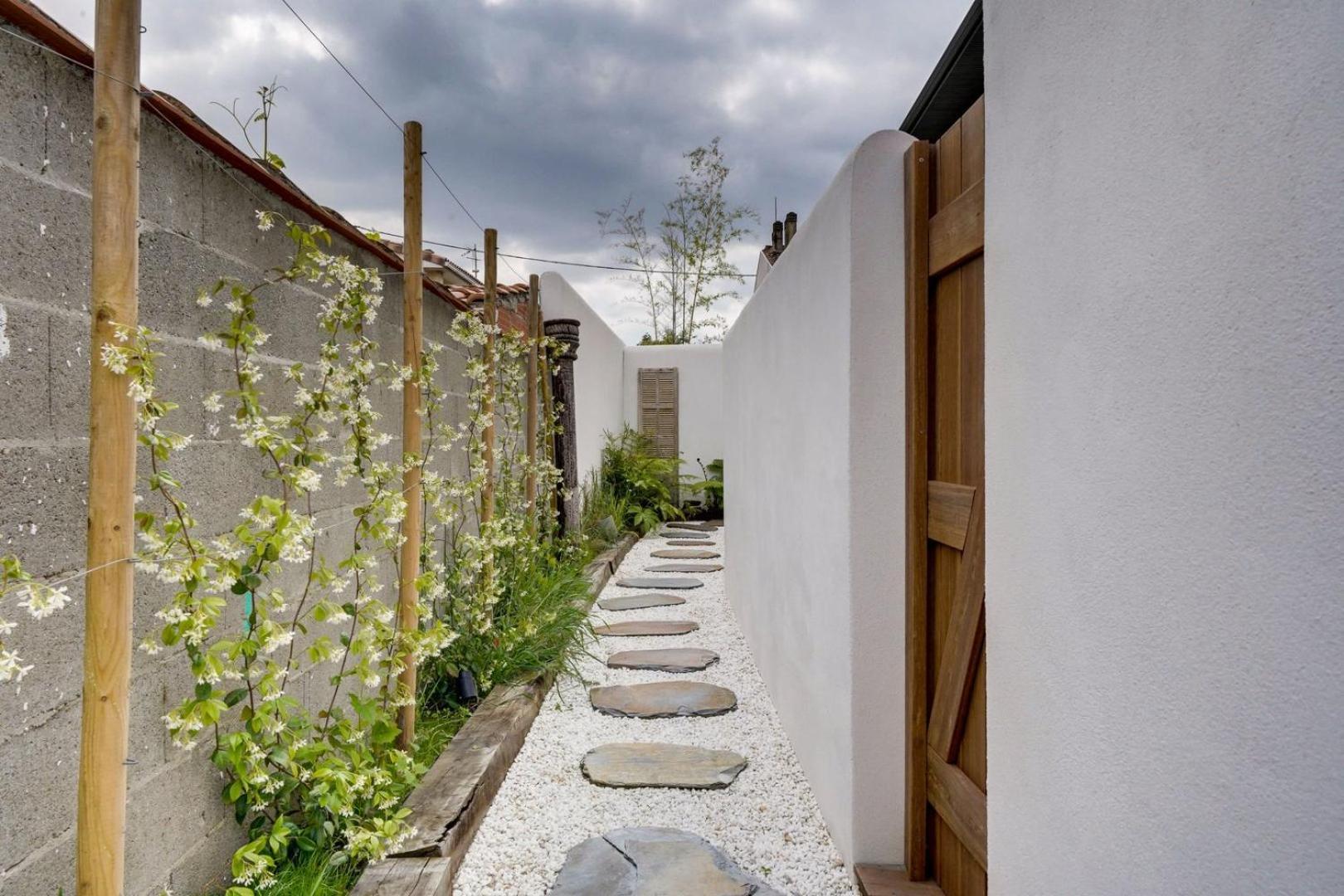 Spacious Bordeaux Family Home With Swimming Pool エクステリア 写真